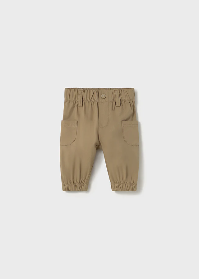 Pantalone lungo con tasche camel – Mayoral